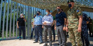 Επιθεώρηση Χρυσοχοΐδη και Παναγιωτόπουλου στον Έβρο