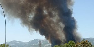 Φωτιά Βαρυμπόμπη