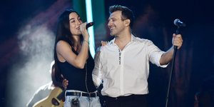 Γιάννης Πλούταρχος: Η σπάνια οικογενειακή φωτογραφία με τη σύζυγό και τα 4 παιδιά τους