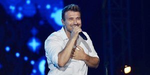 Γιάννης Πλούταρχος