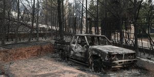 καμενο αυτοκινητο