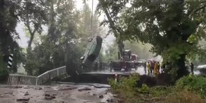 Καταστροφές και νεκροί από τις πλημμύρες στην Τουρκία