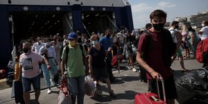 κοσμος καραβι 