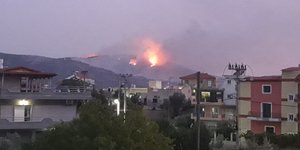 Λιόσια φωτιά