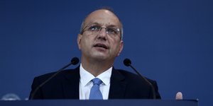 Γιάννης Οικονόμου