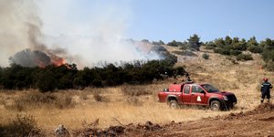 πυροσβεστικό στη φωτιά στην Εύβοια
