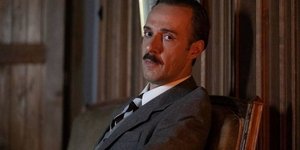 Αγριες Μέλισσες: Η backstage φωτό του Χρήστου Πλαΐνη από τα γυρίσματα