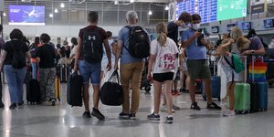 πλατες αεροδρομιο