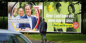 Αφίσες του CDU/CSU και των Πρασίνων πριν τις εκλογές στη Γερμανία