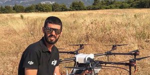 Ο εθελοντής πυροσβέστης Βασίλης Φιλώρας που έχασε τη ζωή του στο πύρινο μέτωπο της Ιπποκράτειου Πολιτείας