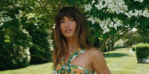 γυναίκα με μακιγιάζ