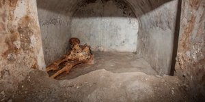 Σκελετός με σημαντικό ενδιαφέρον από την Αρχαία Πομπηία