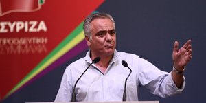 Πάνος Σκουρλέτης