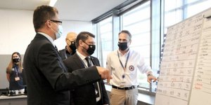 Συνάντηση Νίκου Χαρδαλιά με τον Ευρωπαίο επίτροπο Γιάνες Λέναρτσιτς