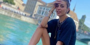 Η Κάτια Ταραμπάνκο μας δείχνει τον κούκλο μπαμπά της