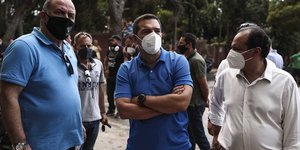 Ο Αλέξης Τσίπρας στο μέτωπο της πυρκαγιάς