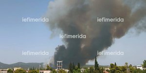 Φωτία στη Βαρυμπόμπη