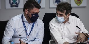 Ο Νίκος Χαρδαλιάς και ο Μιχάλης Χρυσοχοΐδης