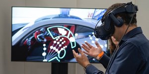 Εικονική πραγματικότητα στο Ιδρυμα Μείζονος Ελληνισμού