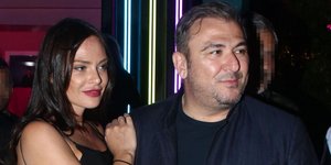 Yβόννη Μπόσνιακ-Αντώνης Ρέμος