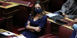 Εφη Αχτσιόγλου βουλη