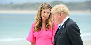 Ο Μπόρις Τζόνσον με την τρίτη σύζυγό του Κάρι Σίμοντς