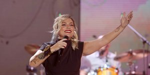 Η Ελεωνόρα Ζουγανέλη στη σκηνή