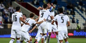 Εάν δεν πανηγυρίσουν απόψε οι Έλληνες διεθνείς, σβήνει το όνειρο του Μουντιάλ