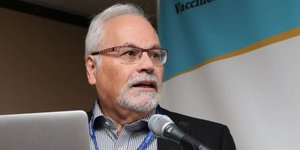 Γιώργος Παυλάκης 