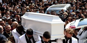 Η ασέβεια στην κηδεία του Mad Clip