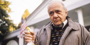 Πέθανε ο Μάικλ Κόνσταντιν