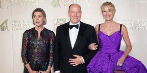 Ο πρίγκιπας Αλβέρτος με την Σάρον Στόουν και την Καρολίνα του Ανόβερο 