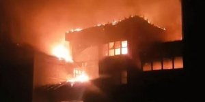 Ξενοδοχείο στην Έδεσσα τυλίχθηκε στις φλόγες