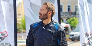 Ο Στράτος Τζώρτζογλου