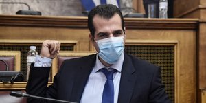 Ο υπουργός Υγείας Αθανάσιος Πλεύρης