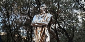 Μαρία Κάλλας άγαλμα Διονυσίου Αρεοπαγίτου