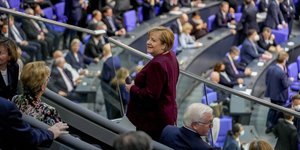 H απερχόμενη καγκελάριος Άνγκελα Μέρκελ στο θεωρείο της Μπούντεσταγκ