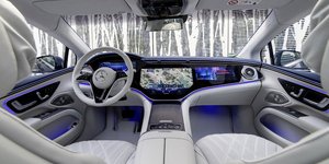 Mercedes EQS