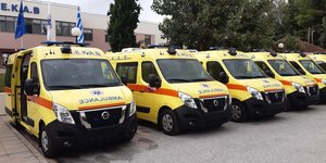nissan nv 400