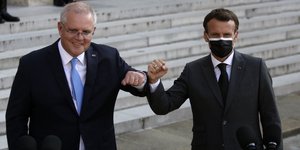 Σκοτ Μόρισον και Εμανουέλ Μακρόν