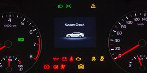 ταμπλό αυτοκινήτου