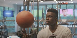 Ο Άλεξ Αντετοκούνμπο