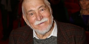 Ανέστης Βλάχος: Δίχως τέλος ο «πόλεμος» για τη διαθήκη