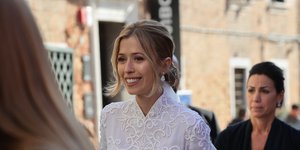 Ο Αλεξάντερ Αρνό με την σύζυγό του, Ζεραλντίν Γκιγιό