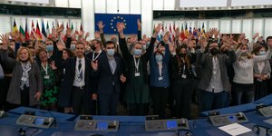 αντιπρόσωποι δεύτερης ολομέλειας