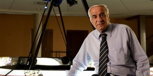 Ο Διονύσης Σιμόπουλος