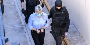 επίθεση με βιτριόλι Έφη Κακαράντζουλα