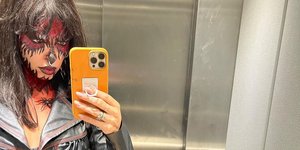 Η απίστευτη μεταμφίεση Ελληνίδας τραγουδίστριας για το Halloween