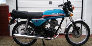 Honda CB100N
