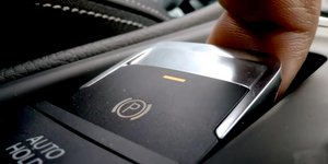 ηλεκτρικό χειρόφρενο